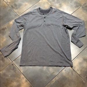 Men’s Lululemon long sleeve shirt